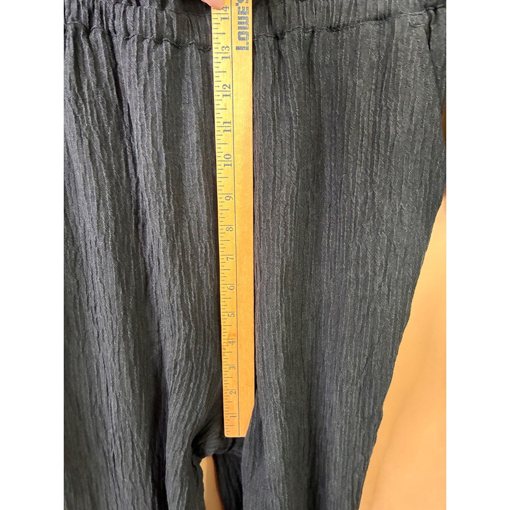 Soft Surroundings Black Crinkle Textured Asymmetrical Button Jumpsuit PM Petite - Picture 9 of 13